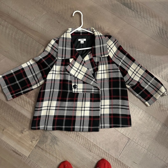 EUC PLAID JACKET IN IVORY RED AND BLACK WITH 3/4 SLEEVES - Picture 1 of 6